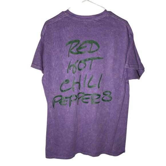 Red Hot Chili Peppers Band Tee Oversized Distressed Retro Purple Lips Size L NWO - Picture 3 of 4